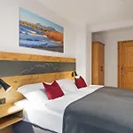 Gaestehaus Keilhof Am Kirchberg Konukevi Aschau im Chiemgau