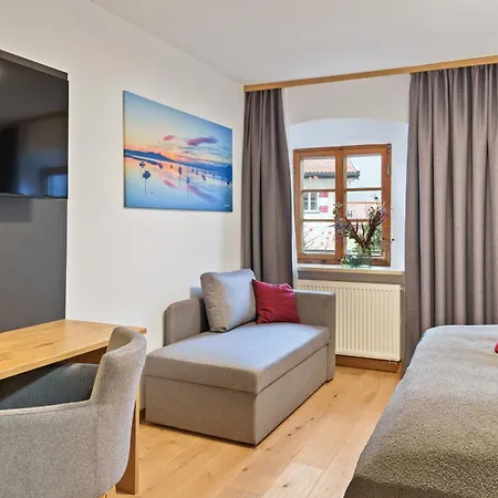 Pensión Gaestehaus Keilhof Am Kirchberg 3*