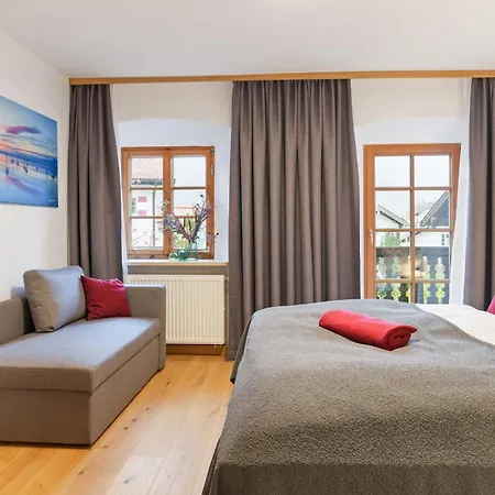 Pensión Gaestehaus Keilhof Am Kirchberg 3*