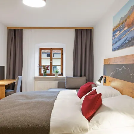 Pensión Gaestehaus Keilhof Am Kirchberg 3*
