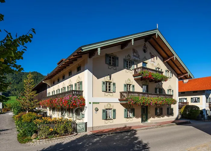Gaestehaus Keilhof Am Kirchberg 3*
