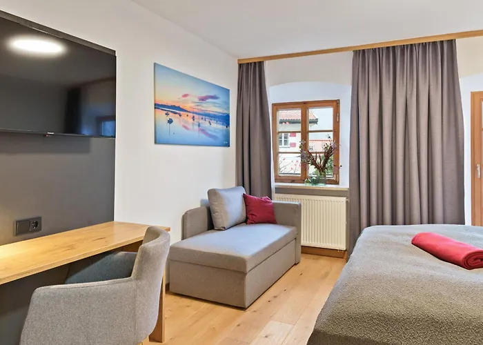 Гостевой дом Gaestehaus Keilhof Am Kirchberg 3*