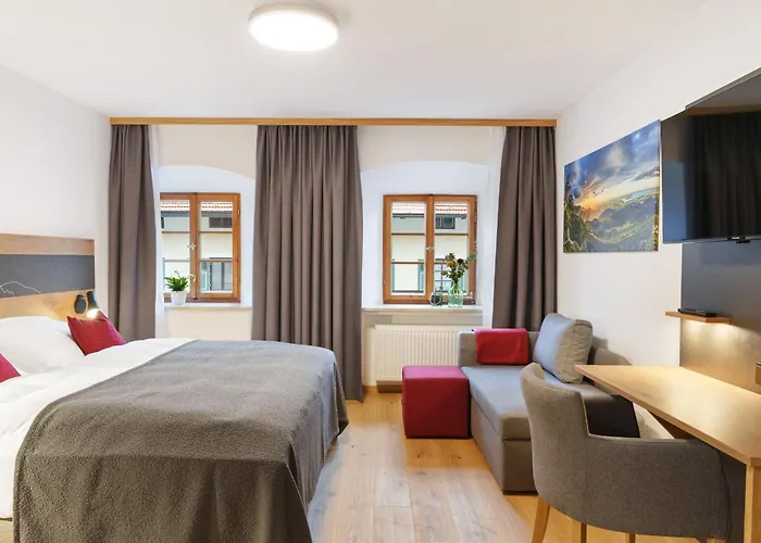 Gaestehaus Keilhof Am Kirchberg 3*