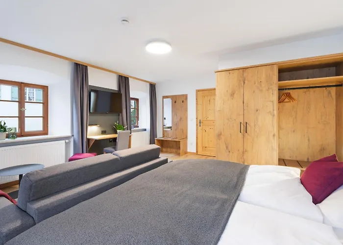 Гостевой дом Gaestehaus Keilhof Am Kirchberg Ашау-им-Химгау