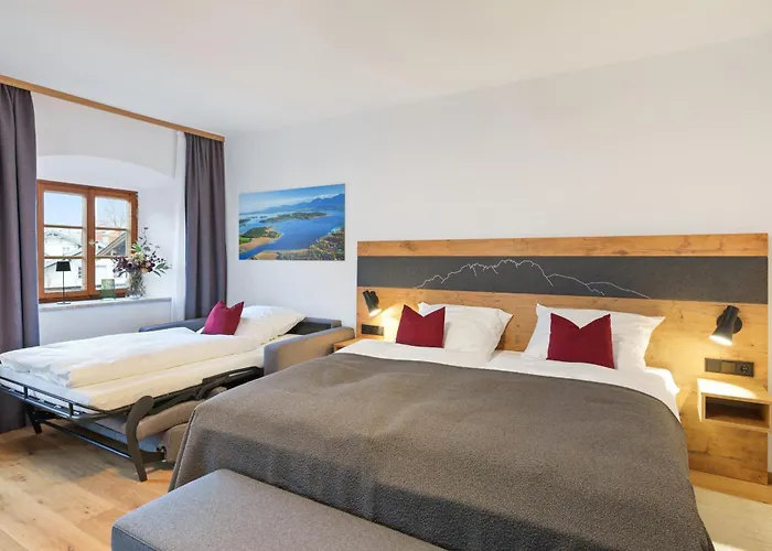 Guest house Gaestehaus Keilhof Am Kirchberg 3*
