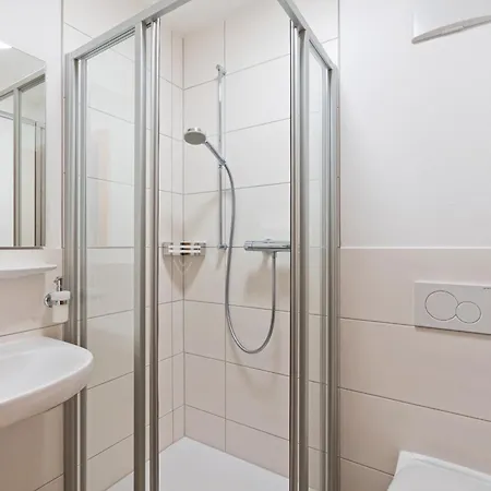 Keilhof Am Kirchberg Gasthof 3*