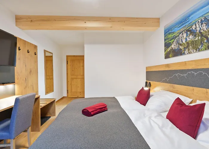 Keilhof Am Kirchberg 3*