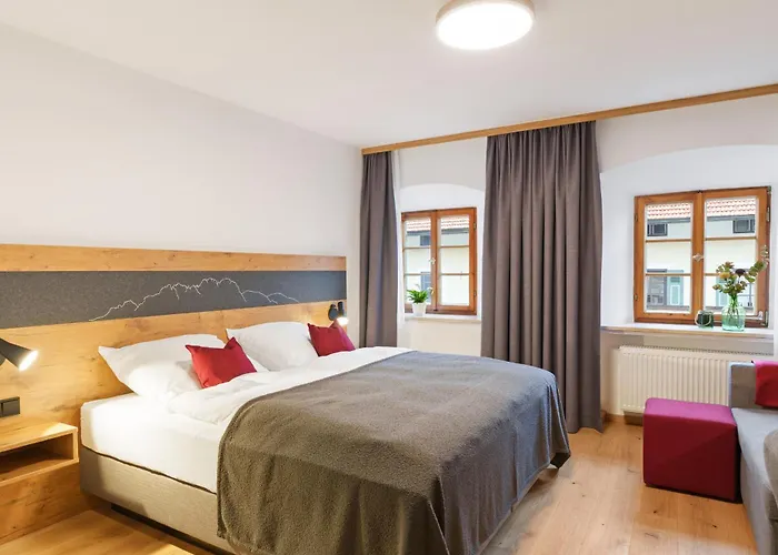 게스트하우스 Gaestehaus Keilhof Am Kirchberg 3*