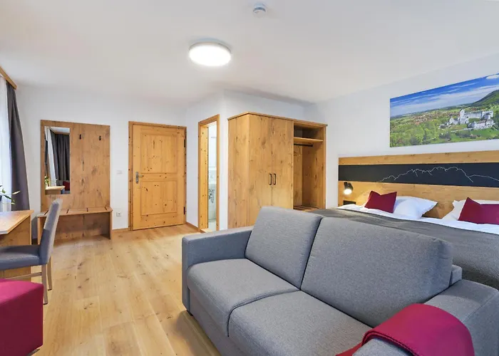 게스트하우스 Gaestehaus Keilhof Am Kirchberg 아샤우임히엠가우